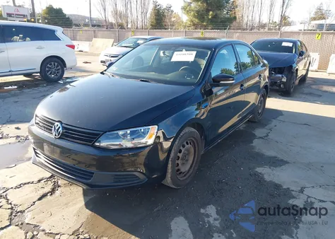 2012 Volkswagen Jetta 2.5L Se z USA, uszkodzony, nr VIN 3VWDP7AJ6CM396494
